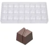 Chocolate World Bonbonvorm Kubus met Streep (24x) 25mm Discount
