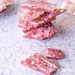 BrandNewCake Confetti Hartjes mix 60gr. Hot