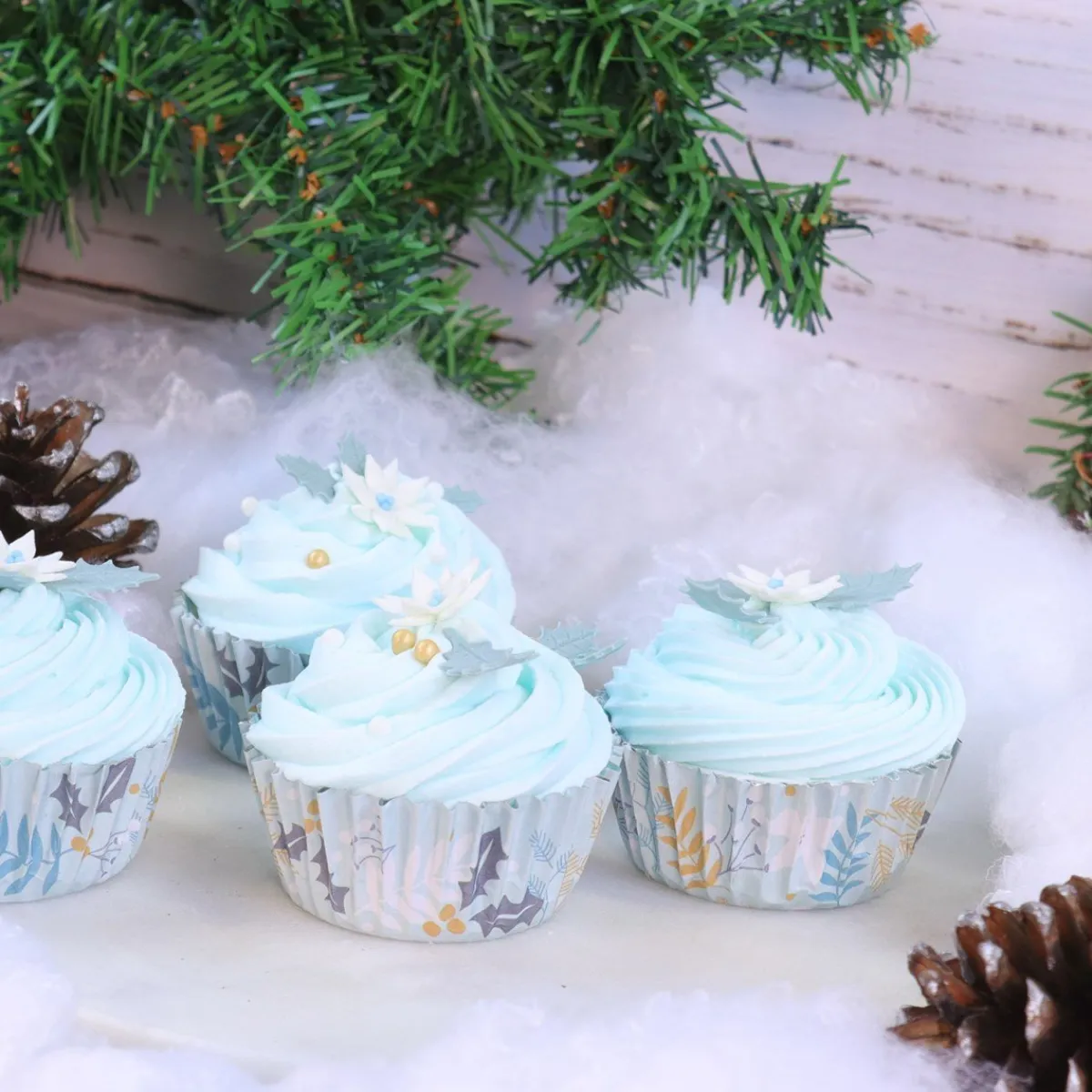 PME Cupcake Vormpjes Winter Bloemen 30 stuks** Hot