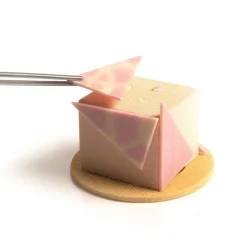 Dobla Chocoladedecoratie Diablo Triangel Groen/Roze (290s) Clearance