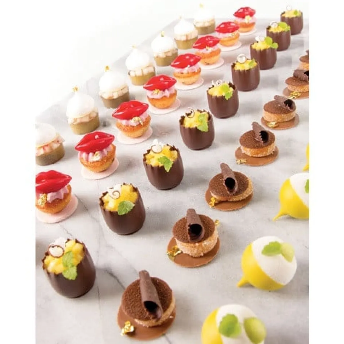 Dobla Chocoladedecoratie Spots Pastel (420 stuks) Discount