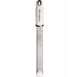 Microplane Rasp Zester Wit** Outlet