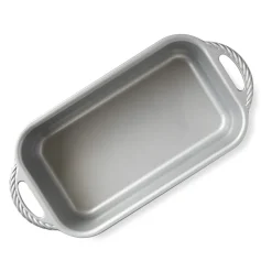 Nordic Ware Classic Broodvorm/Cakevorm Hot