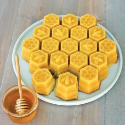 Nordic Ware Honingraat Bakvorm Sale