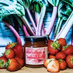 ReggeVallei Taartvulling Aardbeien-Rabarber 250g New