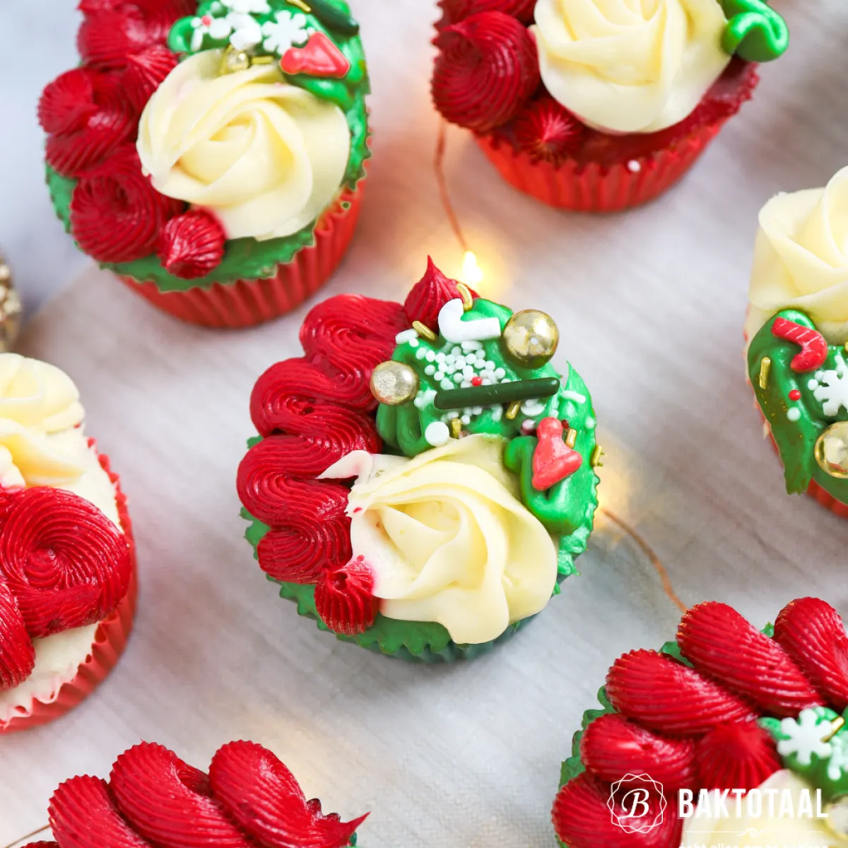 Happy Sprinkles Sprinkles Santas Favourite 90g